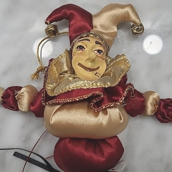 Wayne Kleski Katherine's Collection Jester Stick Ornament - Picture 4 of 13